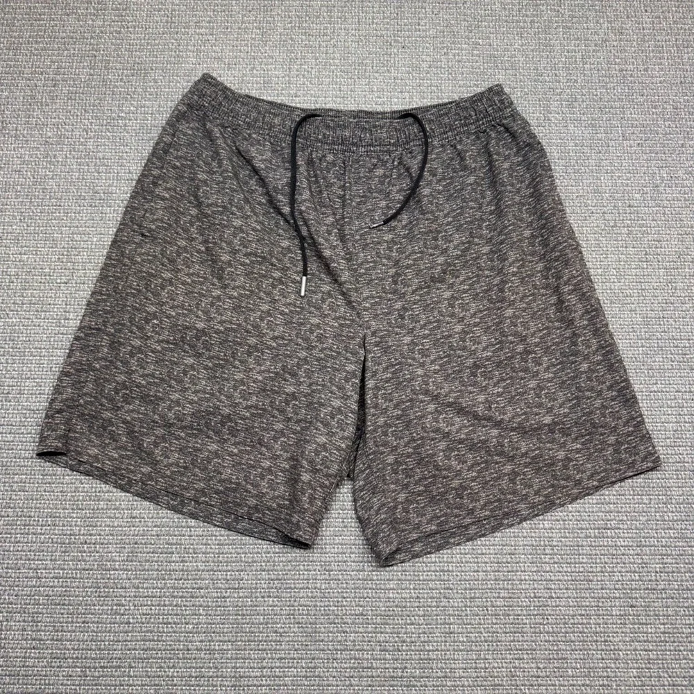 Chubbies Mens 7 Inch Inseam Performance Shorts Heathered Gray Large Drawstring